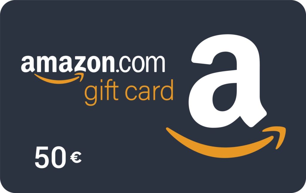 Carte cadeau Amazon de 50 euros sur fond gris.